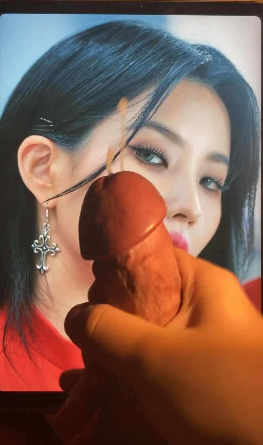 SKpUri9Z Soyeon Jeon Cumshot Tribute CumTribute KPop 03.jpg